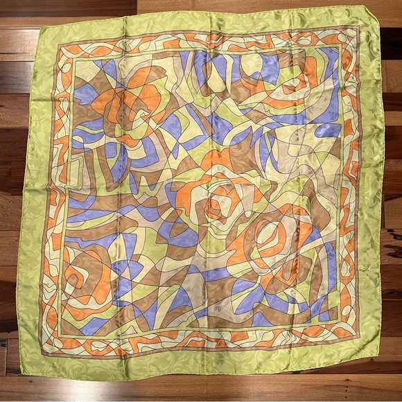 VINTAGE | ladies 100% silk, square, scarf - Picture 10 of 10